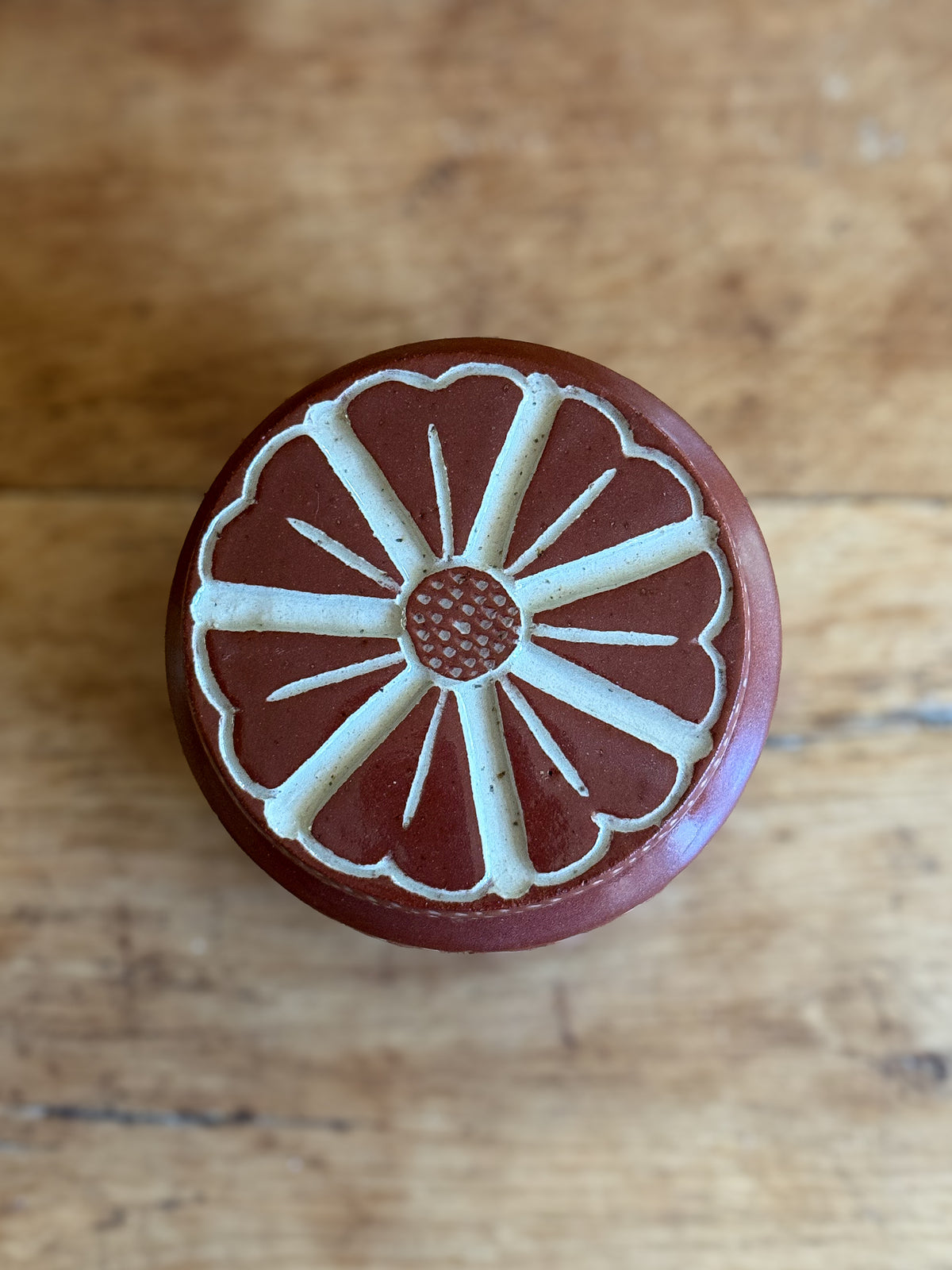 Mimea - Carved Lidded Jar 01