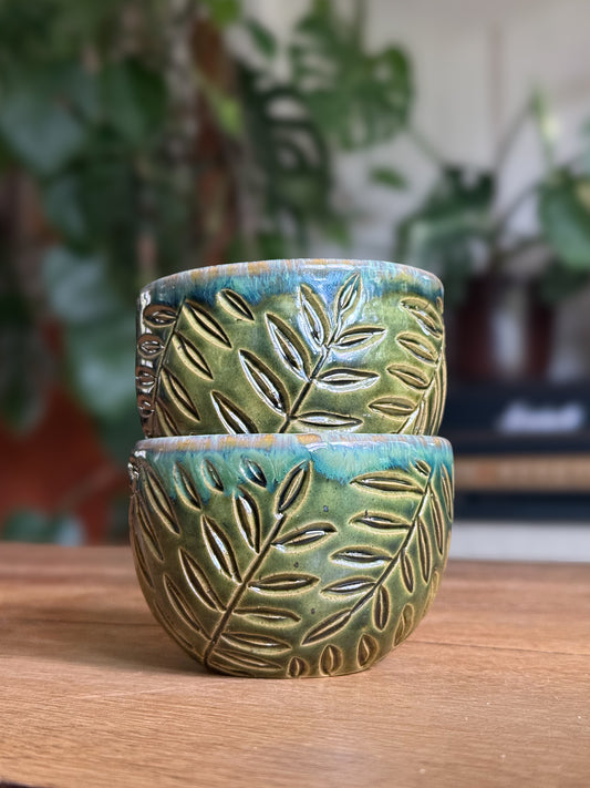 Kijani - Carved Cup Set 02
