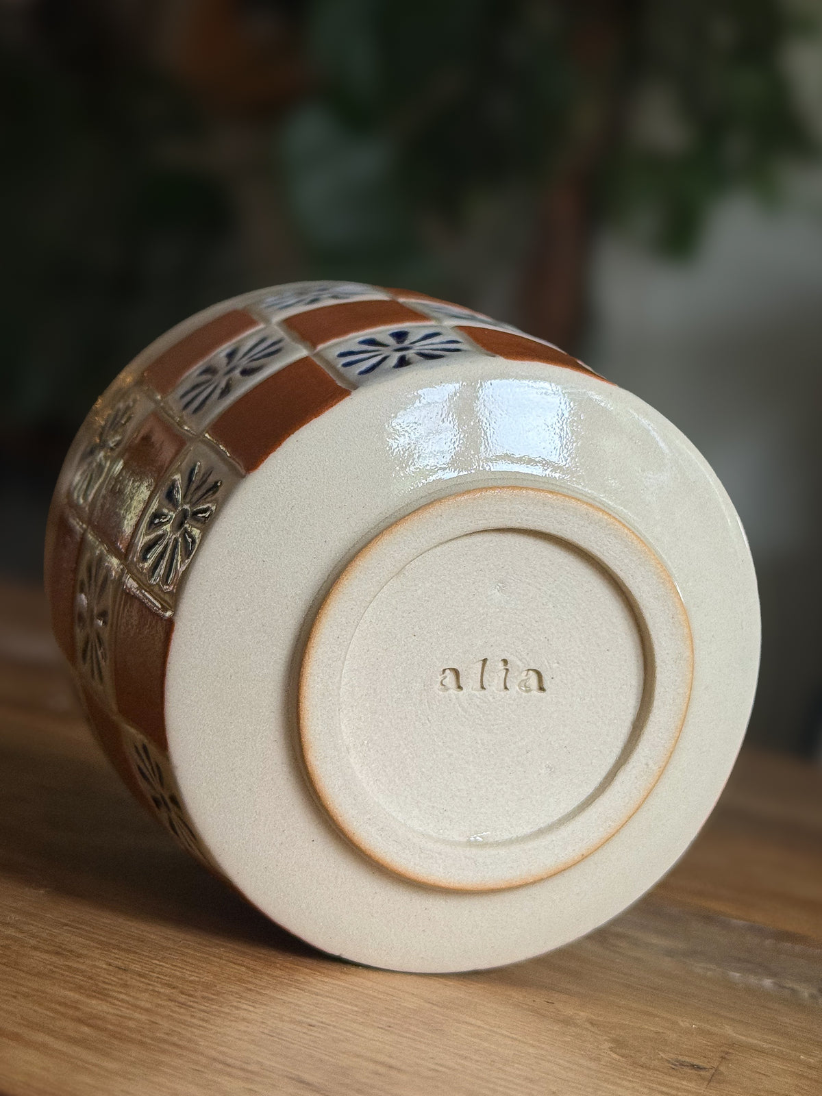 Mraba - Tile Cup 02