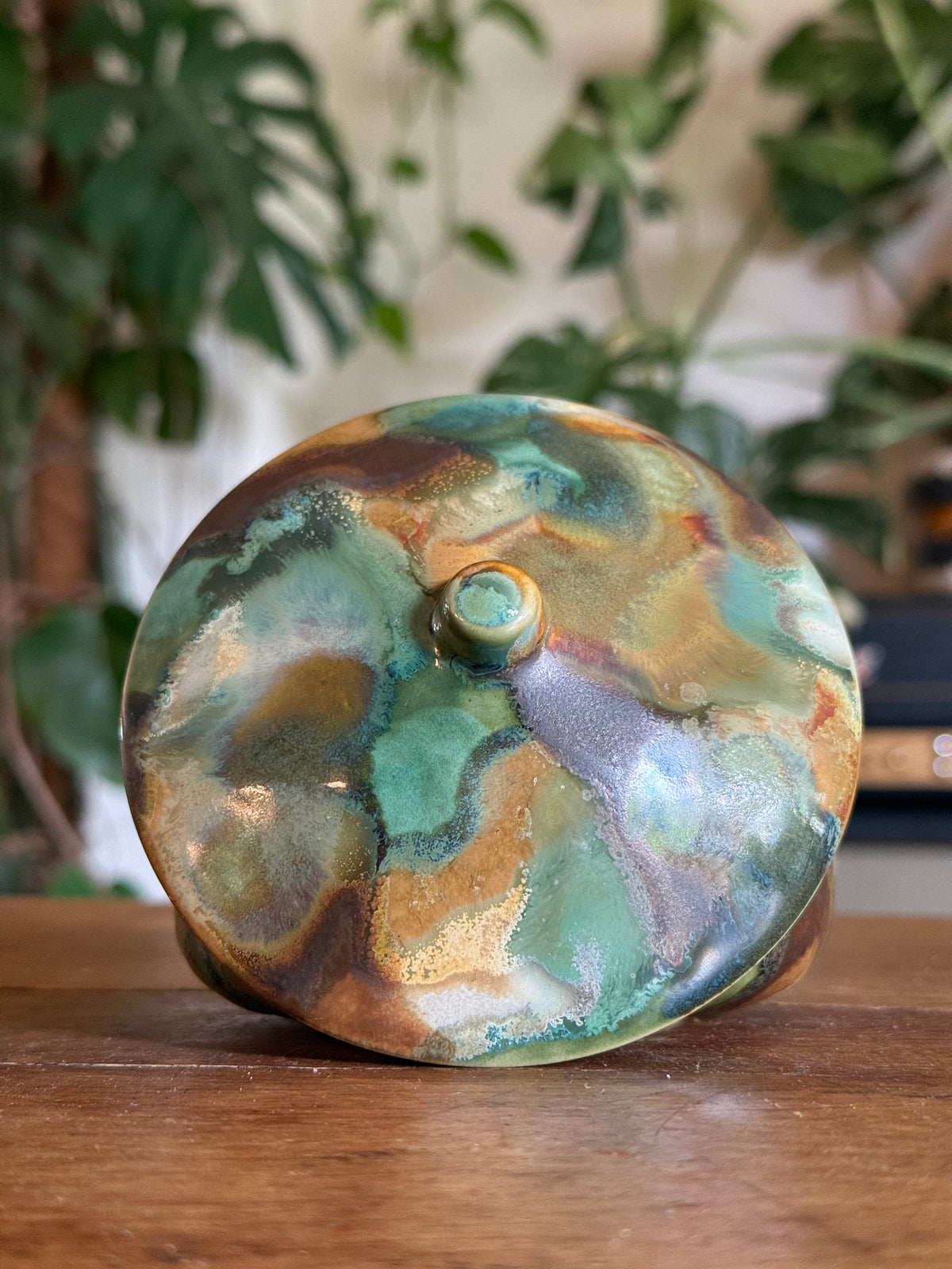 Chemchemi - Lidded Jar