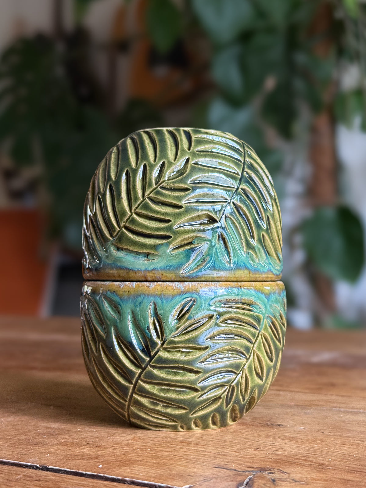 Kijani - Carved Cup Set 03