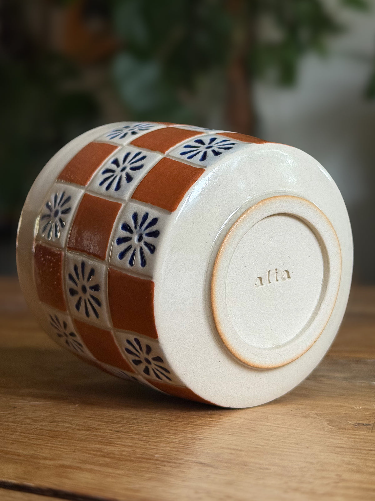 Mraba - Tile Cup 02